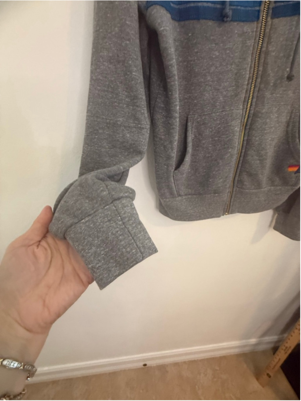 Aviator Nation Gray & Blue Striped Full-Zip Hoodie XS, soft, oversized, comfort - Picture 3 of 9
